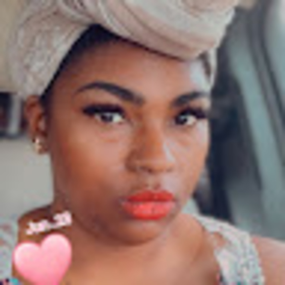 Meet your Posher, Jasmine